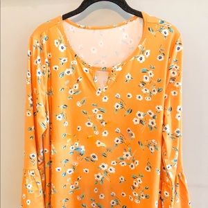 Ladies Half Sleeve Floral Blouse Tunic